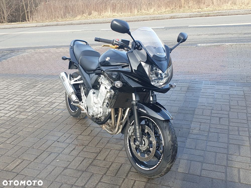 Suzuki Bandit - 1