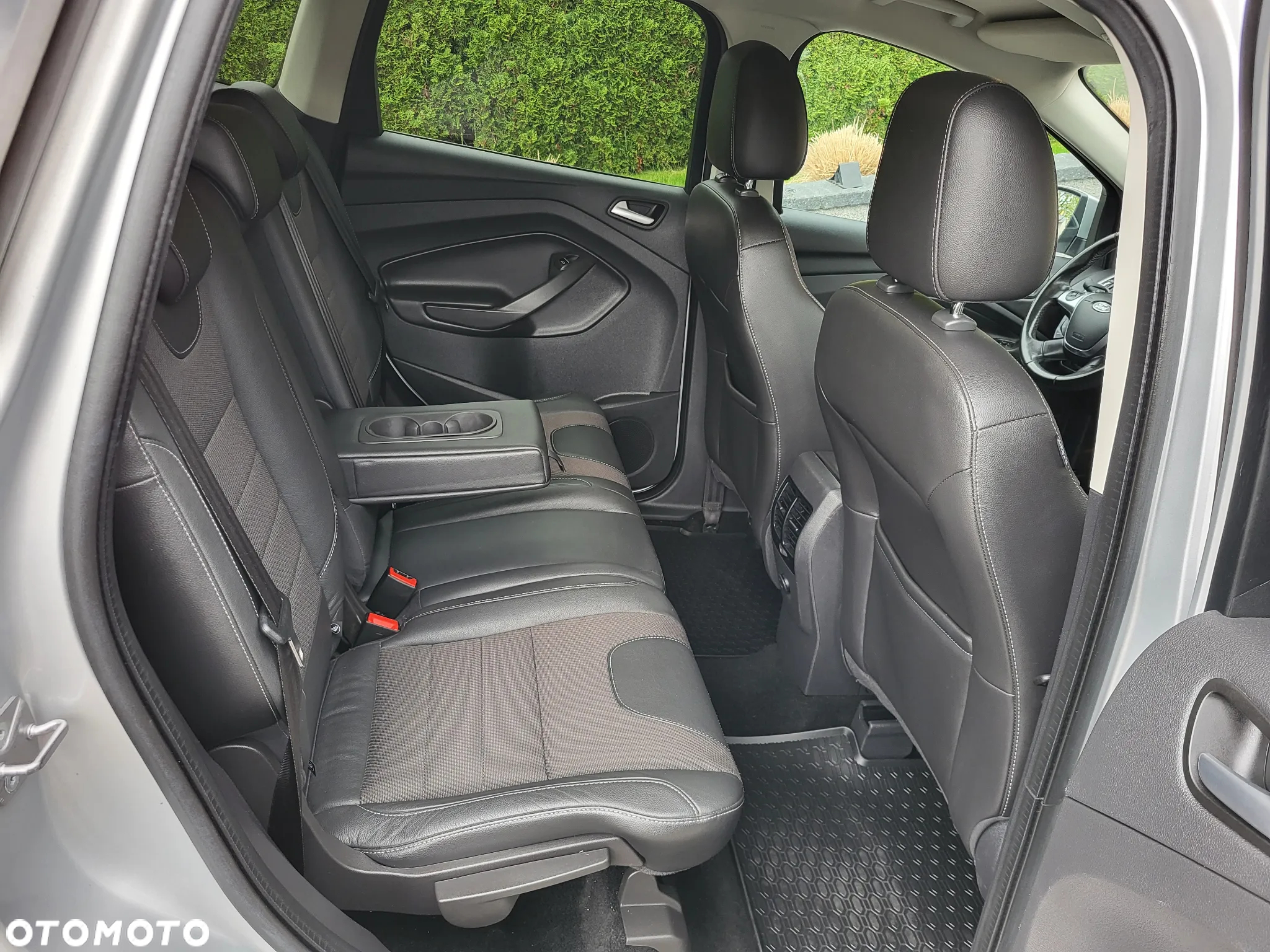 Ford Kuga 1.5 EcoBoost 4x4 Titanium - 14