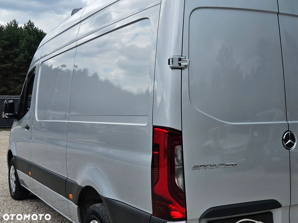 Mercedes-Benz SPRINTER 319CDI V6 L2H2 Chłodnia / Mroźnia 30tyś km SalonPL FV23% - 14