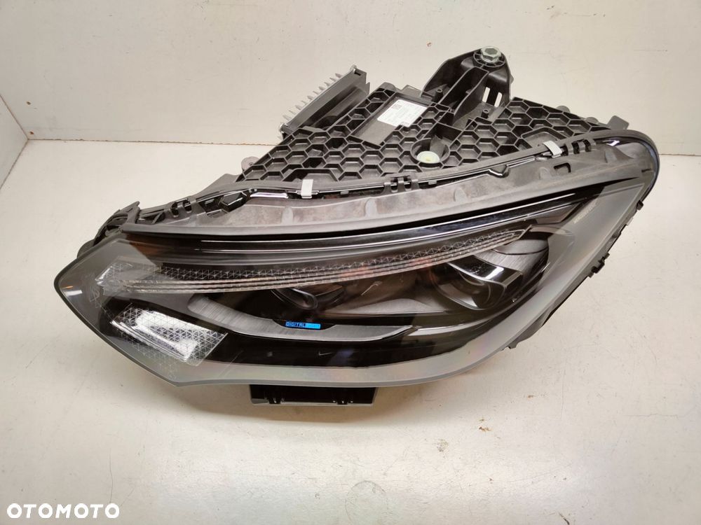 mercedes eqe 295 lampa przednia lewa digital led - 2
