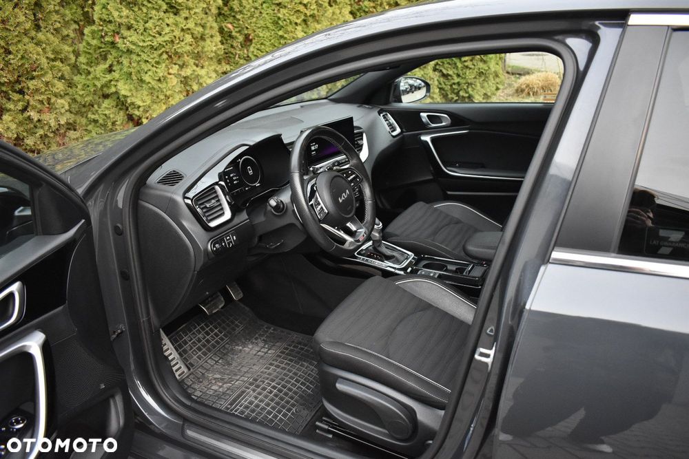Kia Ceed 1.5 T-GDI GT-Line DCT - 11