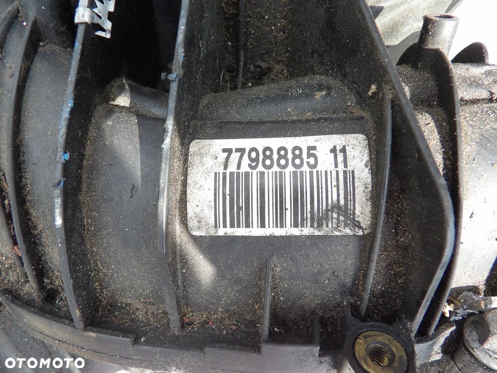 BMW - E90,E87,143KM,N47 - KOLEKTOR SSĄCY - 7798885 - 2