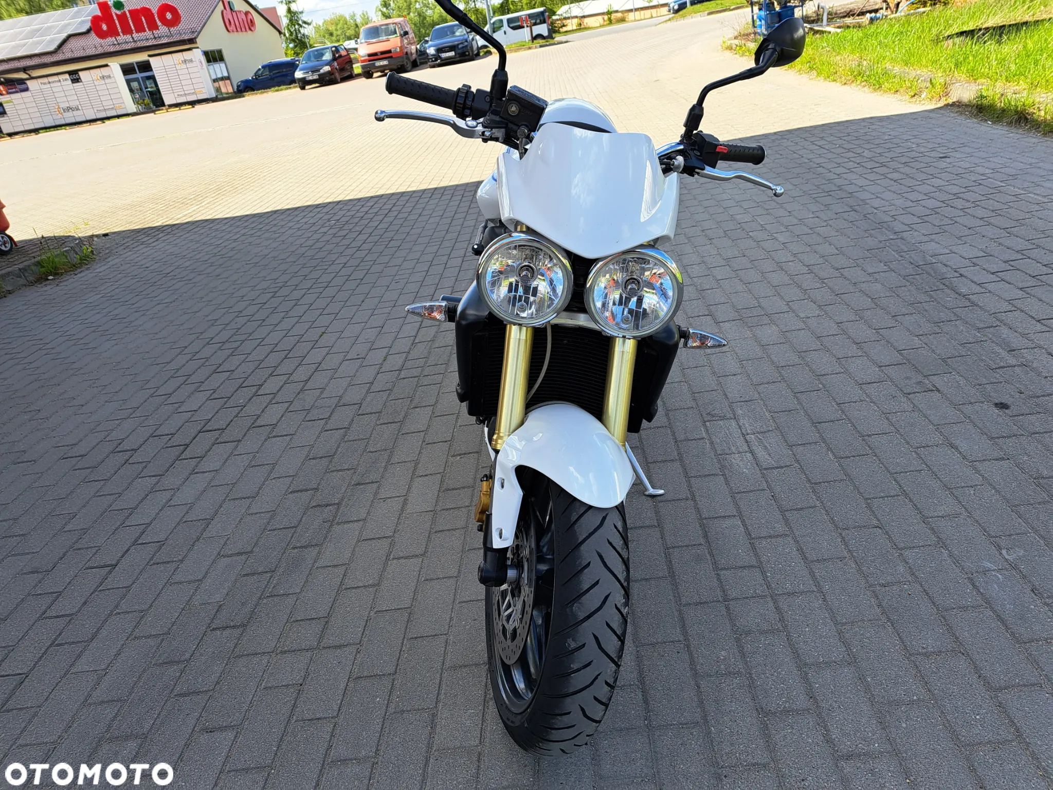 Triumph Street Triple - 3