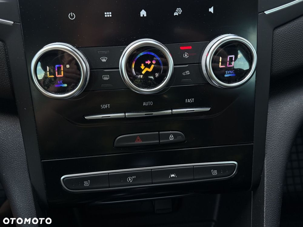 Renault Megane 1.3 TCe FAP Techno EDC - 29