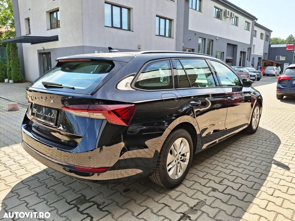 Skoda Octavia 2.0 TDI DSG Ambition - 5