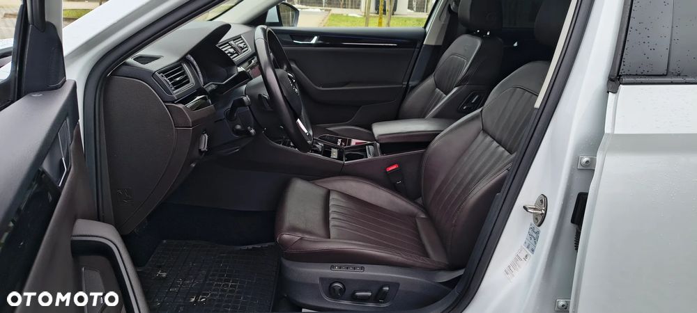 Skoda Superb 2.0 TDI DSG L&K - 10