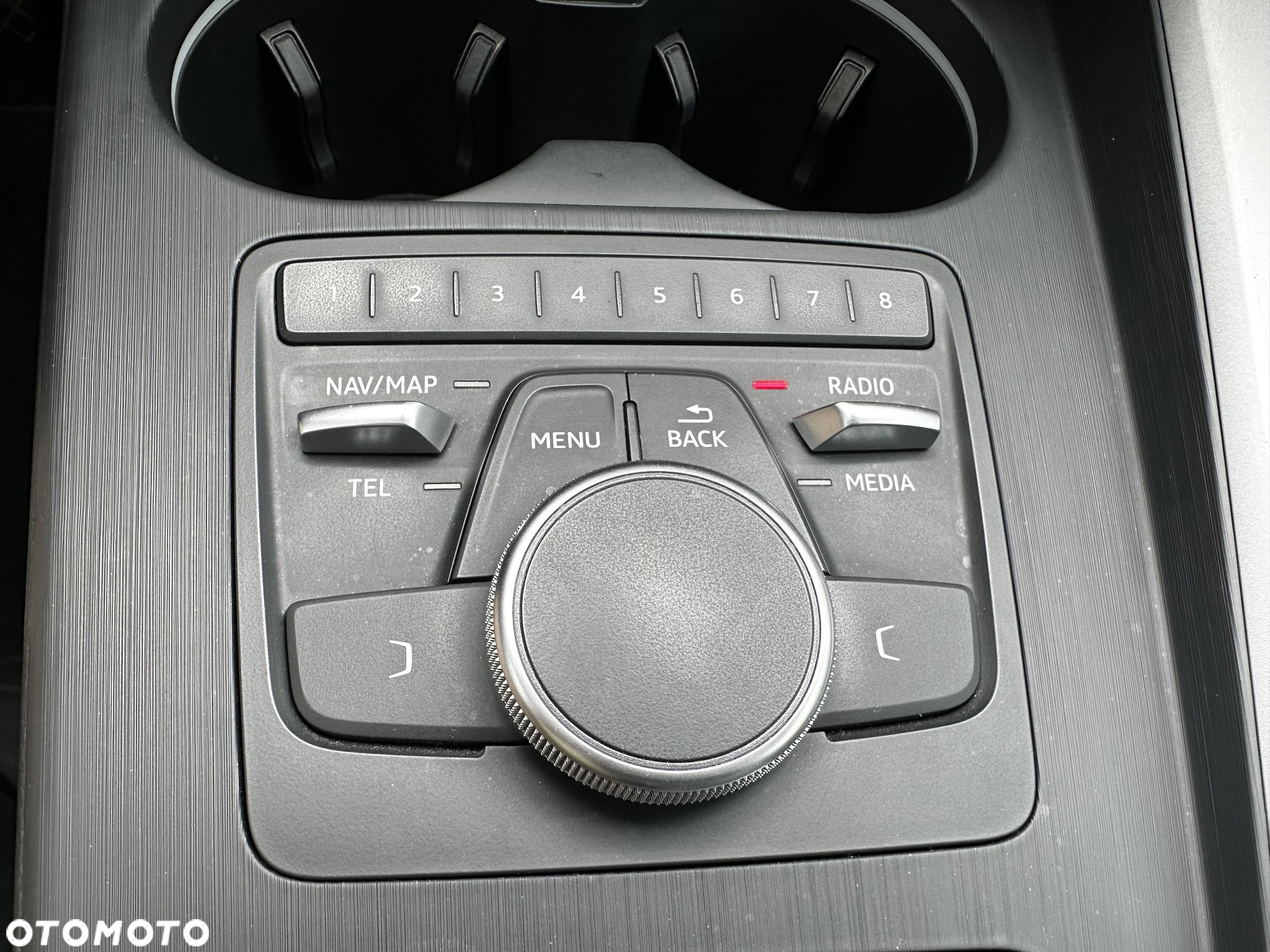 Audi A4 2.0 TDI Design S tronic - 18