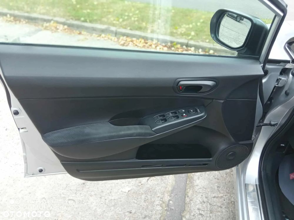 Honda Civic 1.8 Comfort - 11