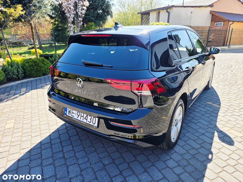 Volkswagen Golf 1.5 eTSI Life DSG - 10