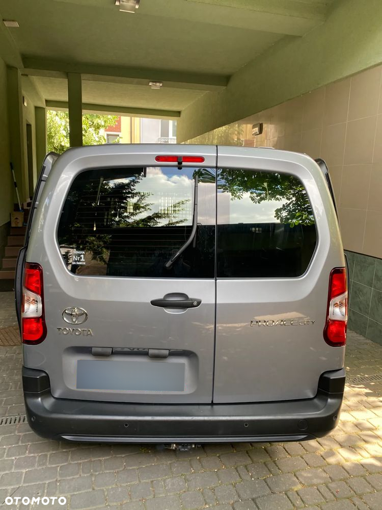 Toyota Proace City 1.5 D-4D Long 2,4t Active (bryg.) - 5