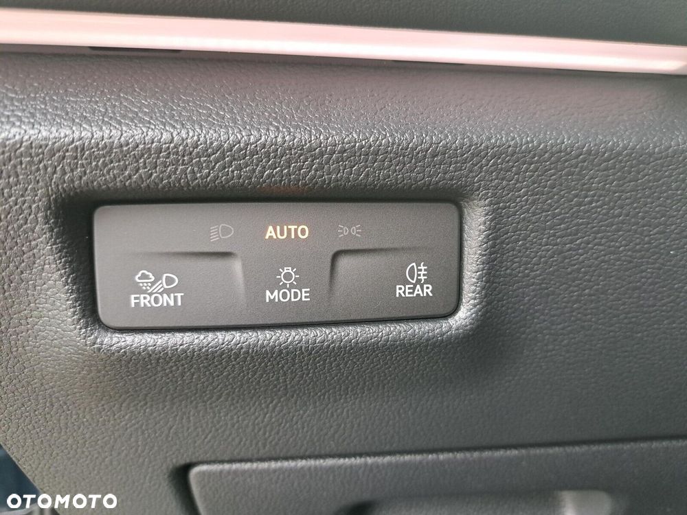 Volkswagen Tiguan - 26