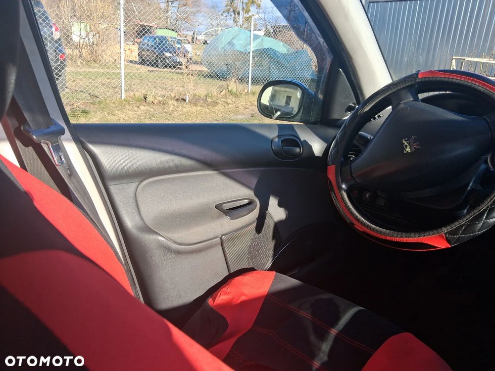 Peugeot 206 75 Petit Filou - 5