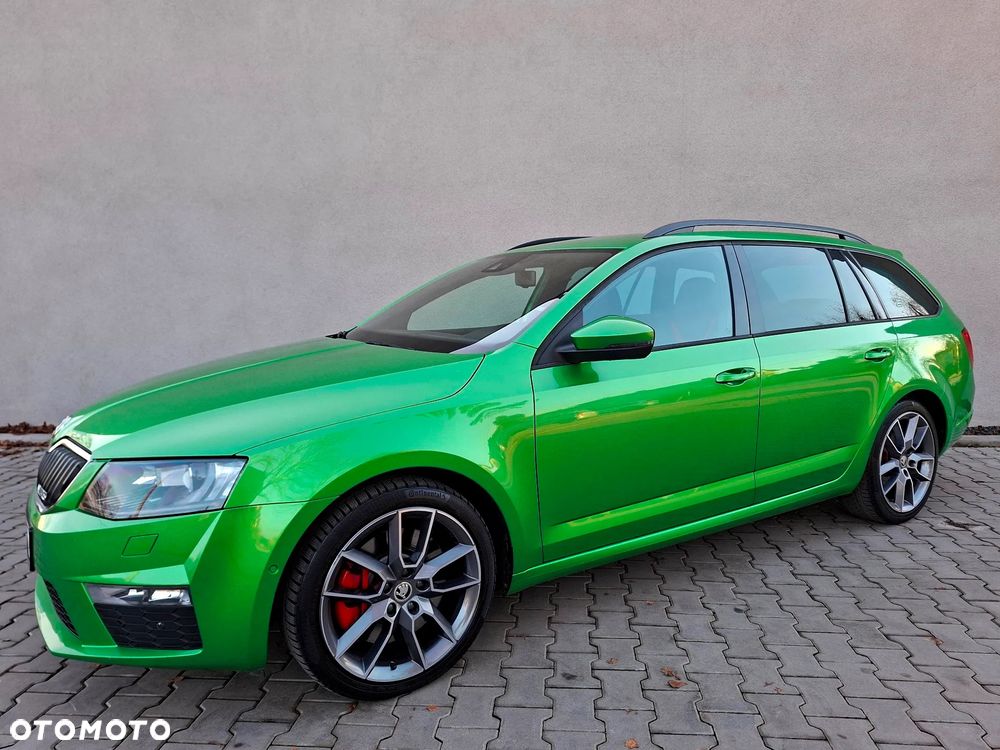 Skoda Octavia 2.0 TDI DSG RS - 2