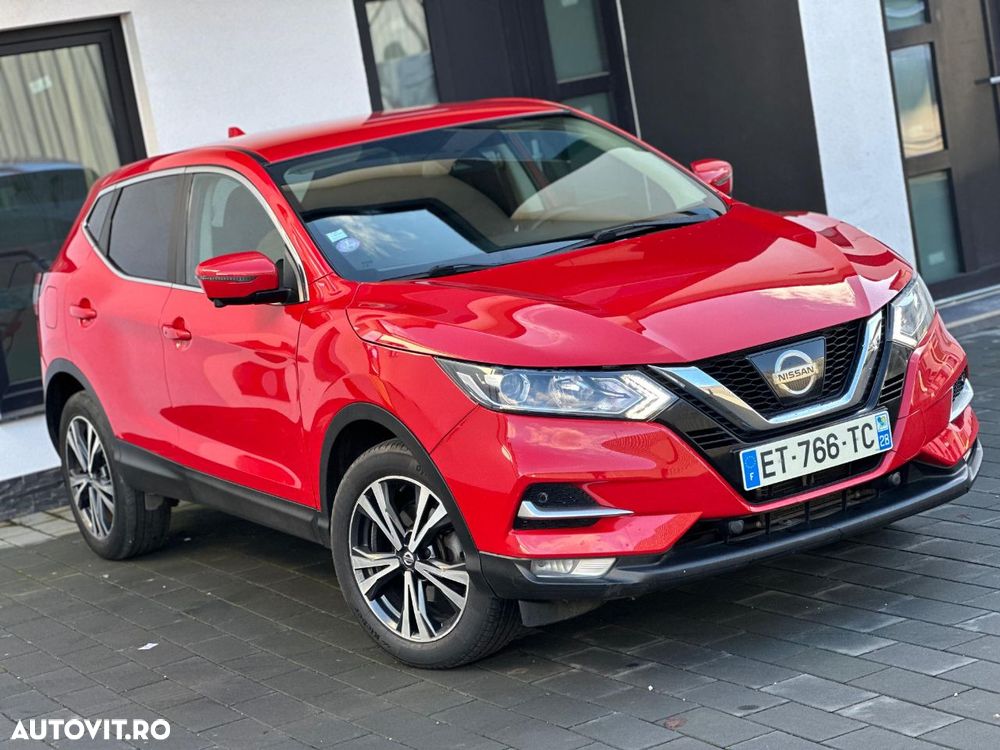 Nissan Qashqai 1.2 DIG-T Xtronic TEKNA+ - 30