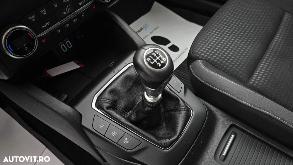 Ford Focus 1.5 EcoBlue Trend - 17