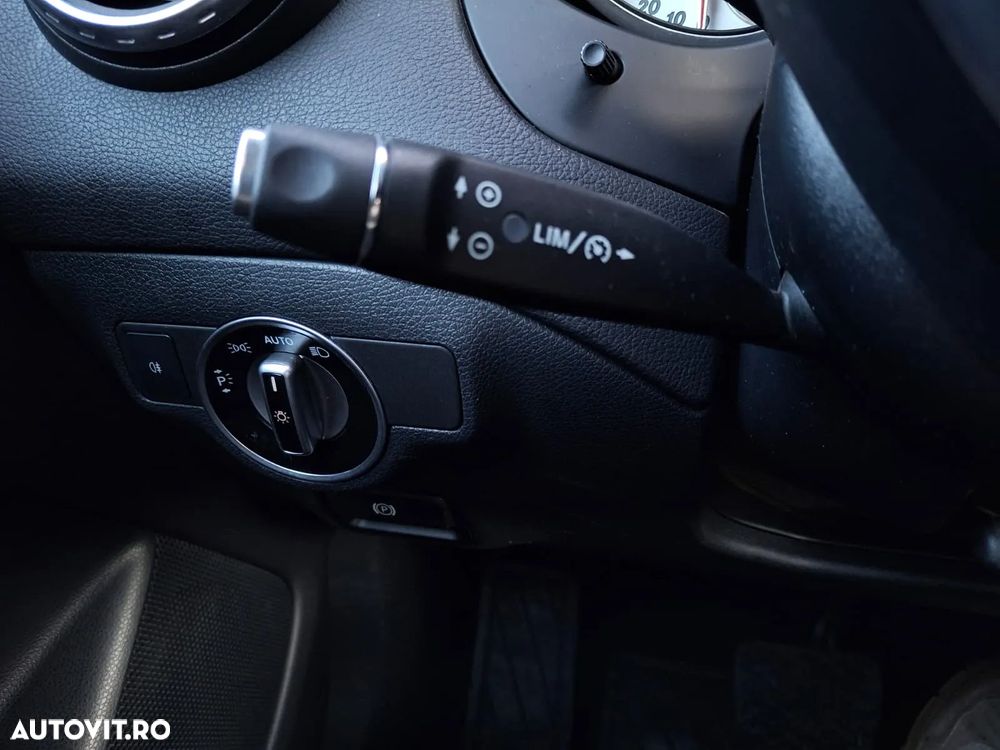 Mercedes-Benz GLA 220 d 4Matic 7G-DCT - 26