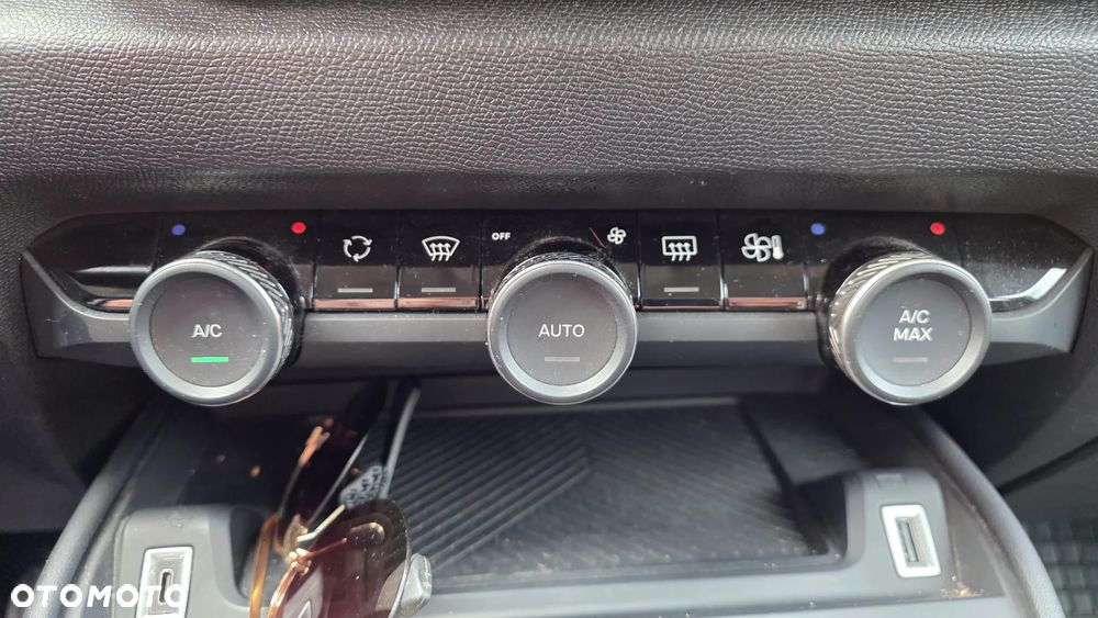 Citroën C4 1.2 PureTech Feel Pack S&S EAT8 - 13