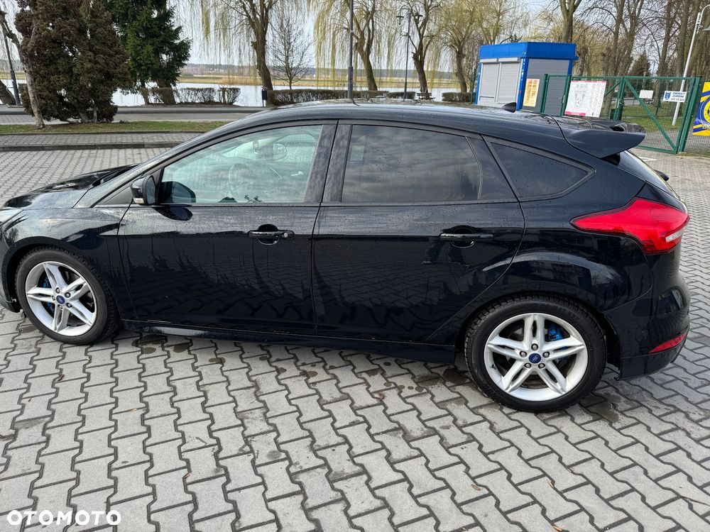 Ford Focus 2.0 TDCi Titanium ASS - 5
