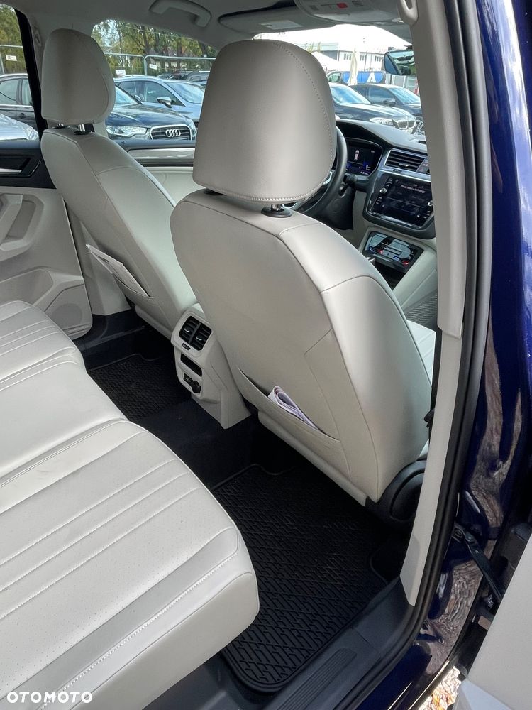 Volkswagen Tiguan - 24