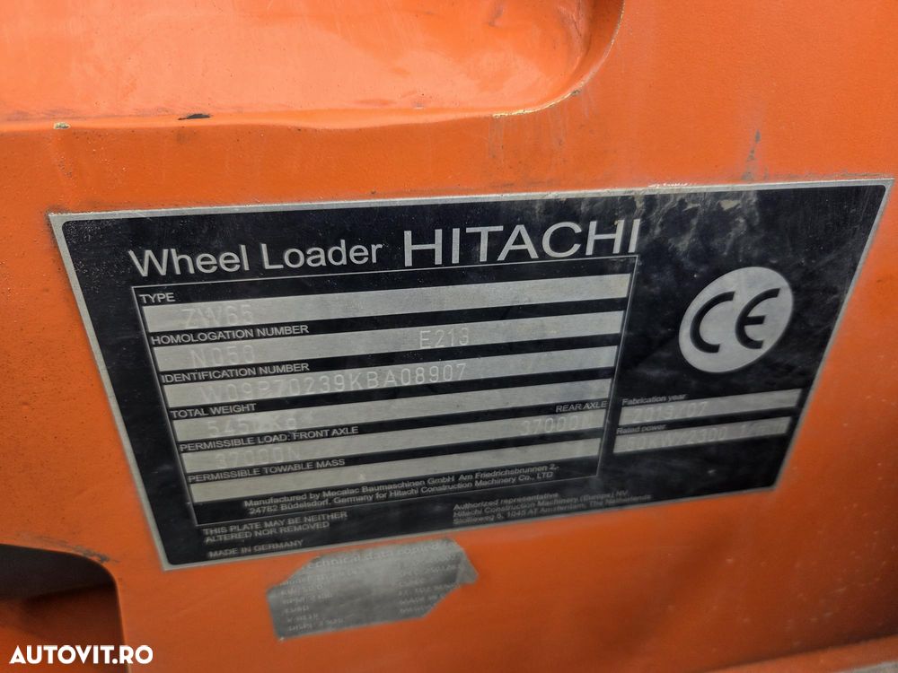 Hitachi ARTICULAT ZW65, Ridica 2,4tone la 3,2m, incarca 8x4 si semiremorci basculabile, 2019, 1.790h, 4x2, Cupla rapida, cupa 1mc, furci, AC, Anvelope 70%-ok, STARE FOARTE BUNA, POSIBILITATE LEASING 3 ani-PROMOTIE 34.900 EUR+Tva - 22