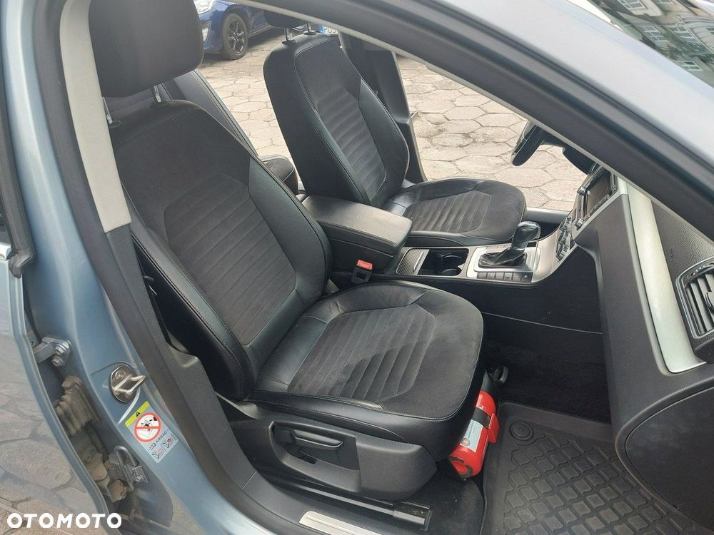 Volkswagen Passat - 17
