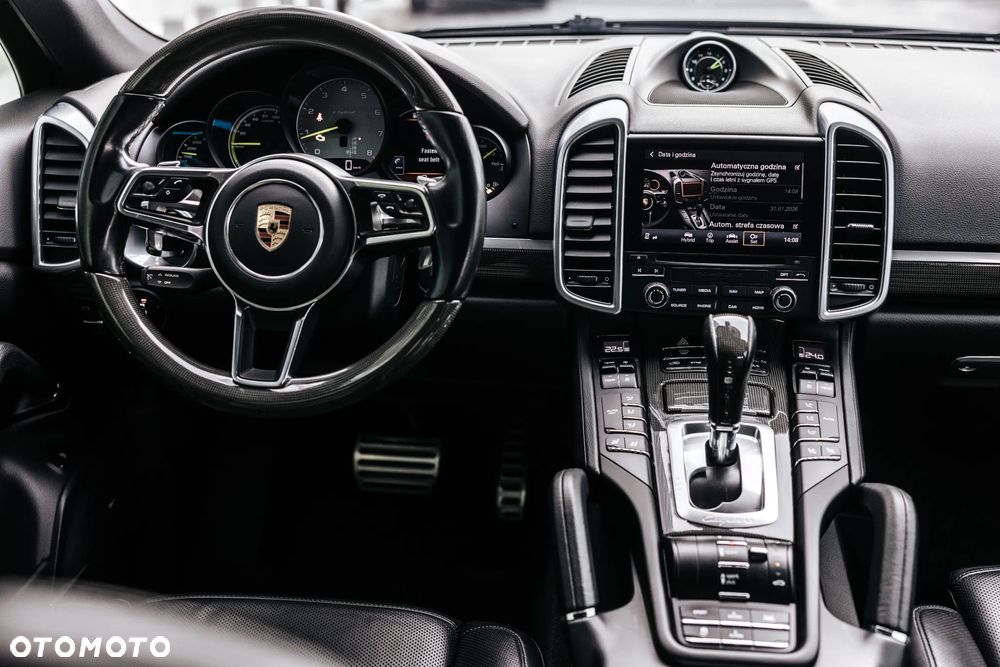 Porsche Cayenne E-Hybrid - 35