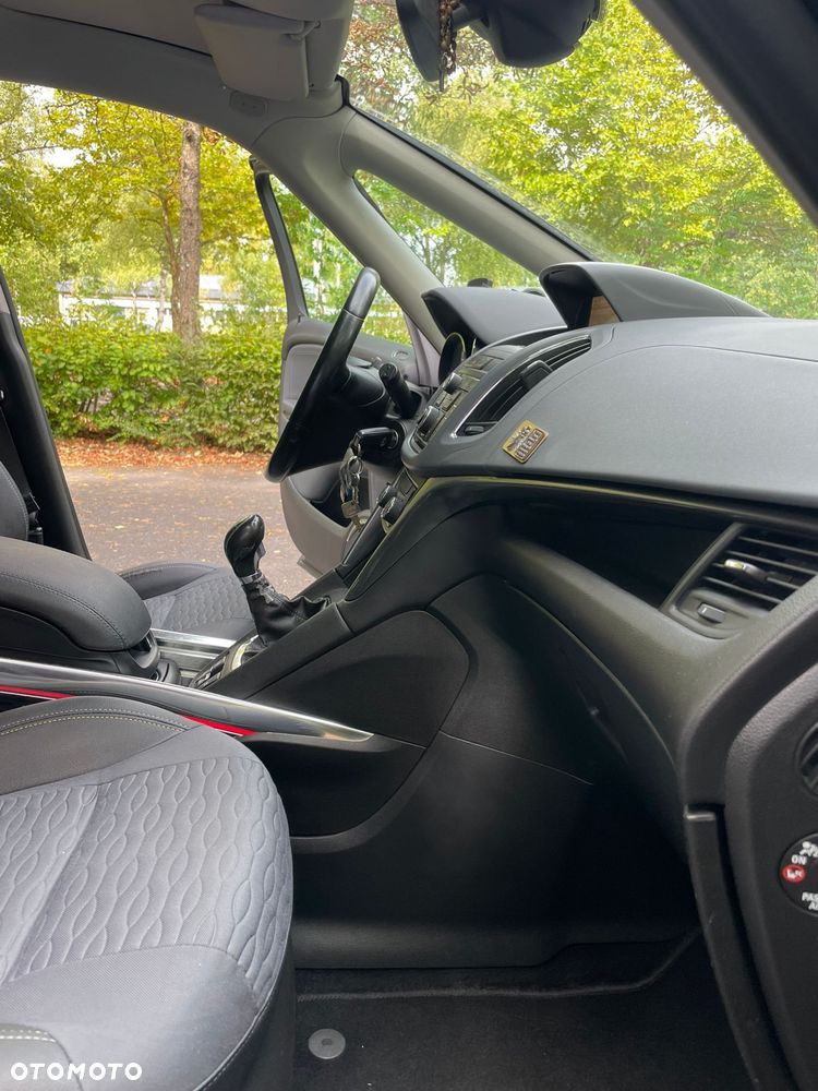 Opel Zafira - 7