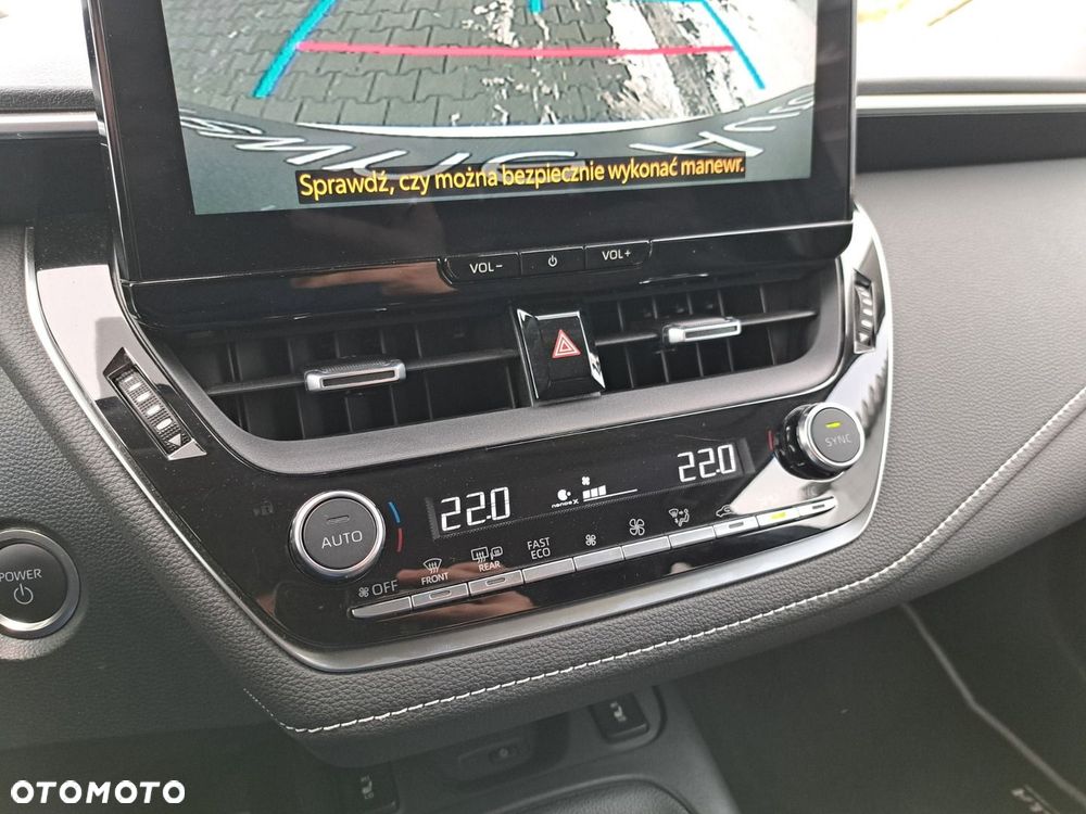 Toyota Corolla 1.8 Hybrid Style - 13
