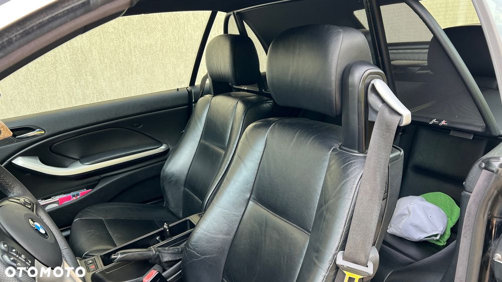 BMW Seria 3 318 Ci Edition Sport - 18