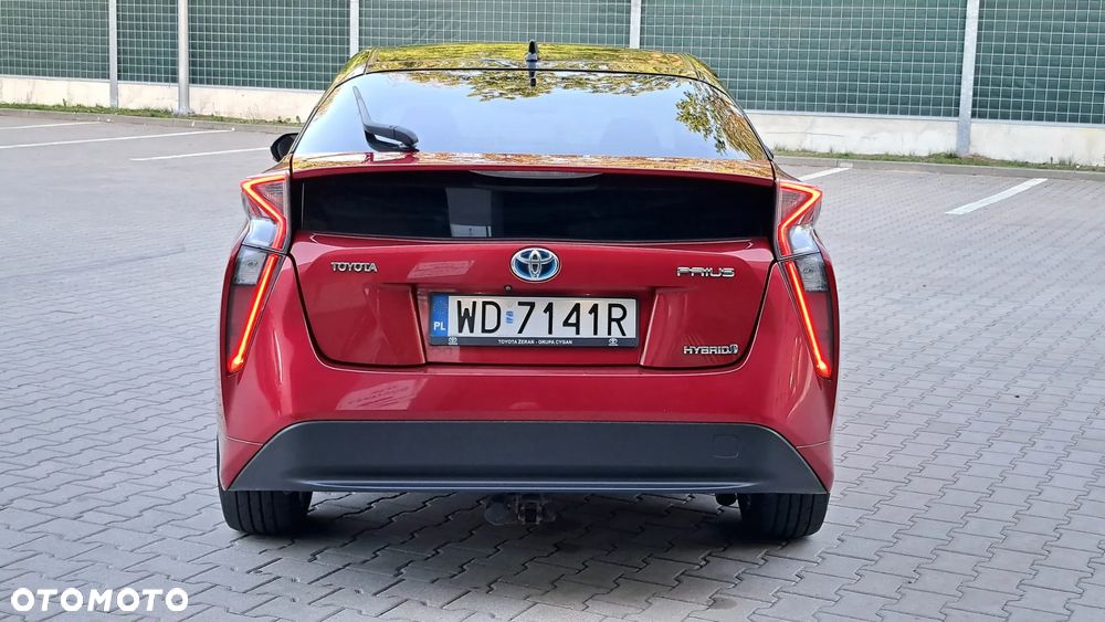 Toyota Prius Hybrid - 5