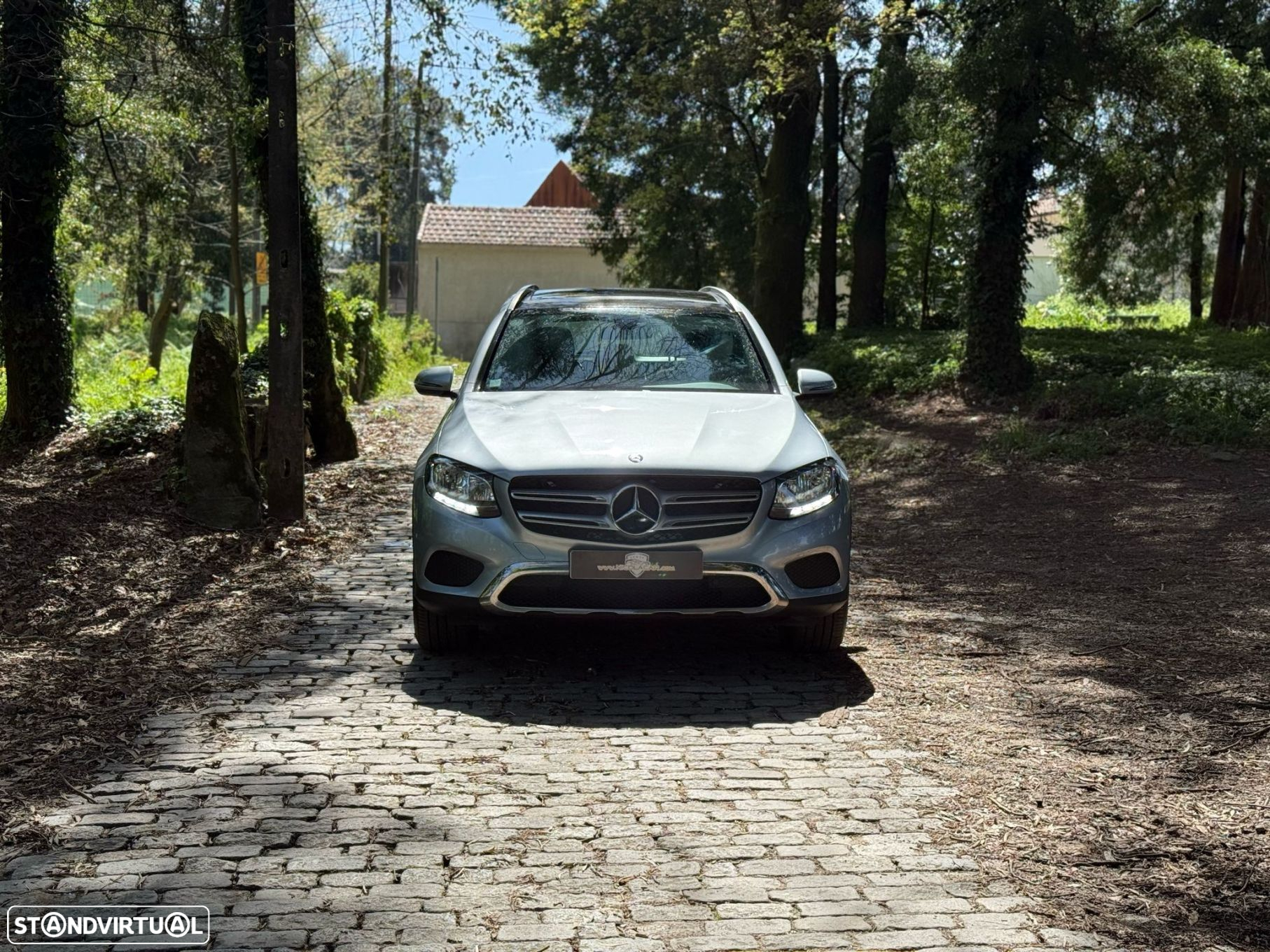 Mercedes-Benz GLC 220 d 4Matic 9G-TRONIC AMG Line - 11
