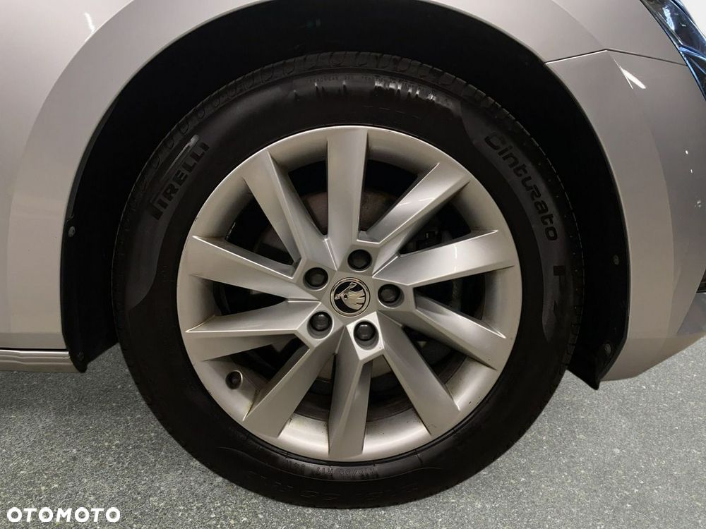 Skoda Superb - 11