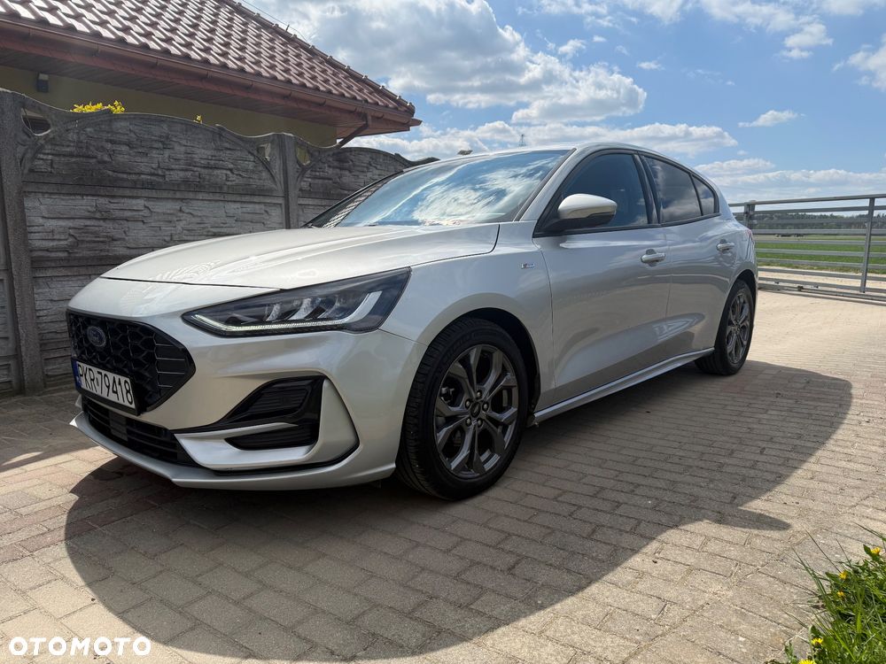 Ford Focus 1.0 EcoBoost Hybrid ST-LINE X - 3