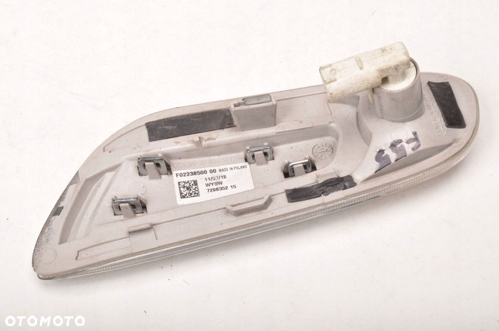 MINI F55 F56 F57 KIERUNKOWSKAZ PRAWY 7298352 - 3