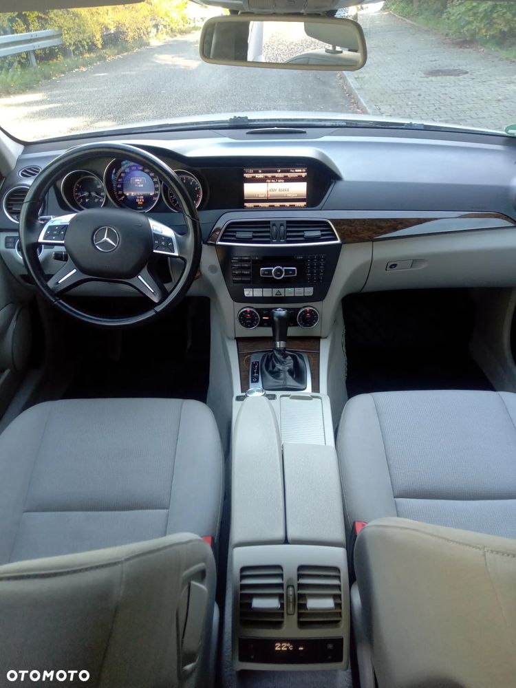 Mercedes-Benz Klasa C 180 (BlueEFFICIENCY) 7G-TRONIC Avantgarde - 6