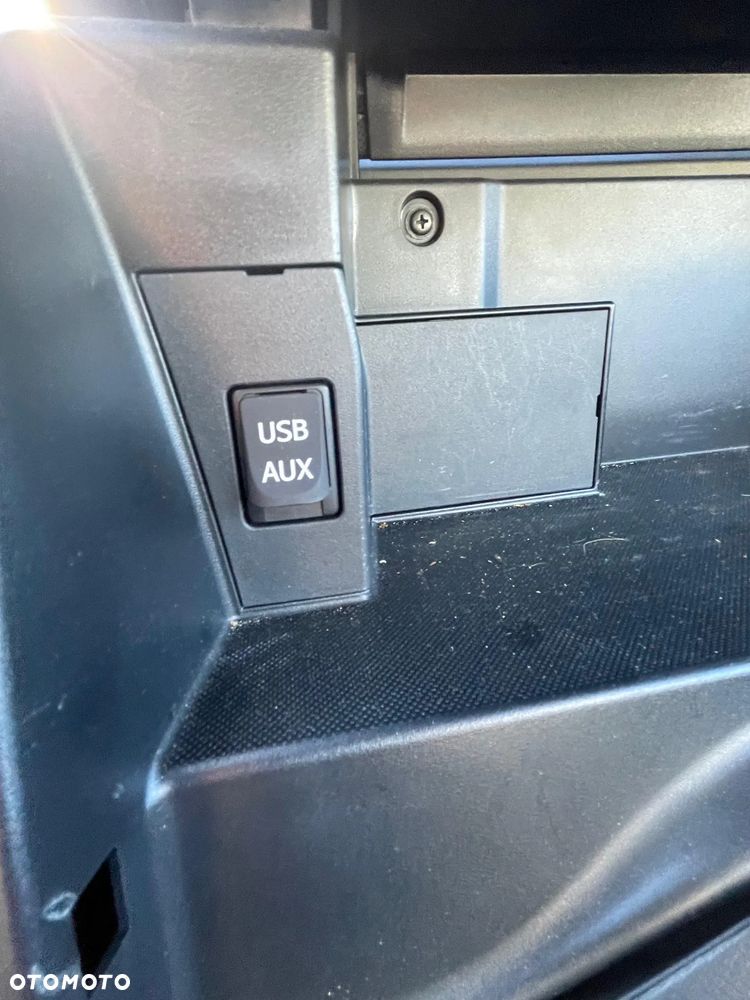 Toyota Auris 1.6 Executive - 23