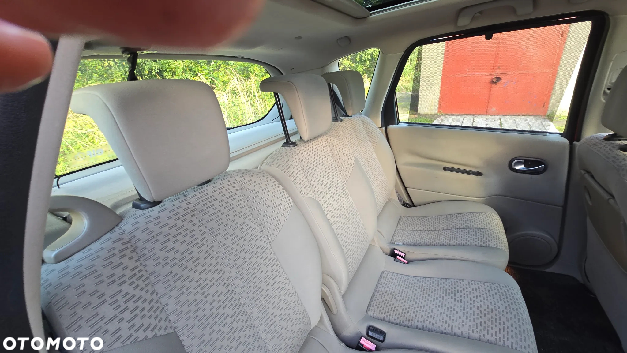 Renault Scenic 1.6 16V Alize Plus - 9