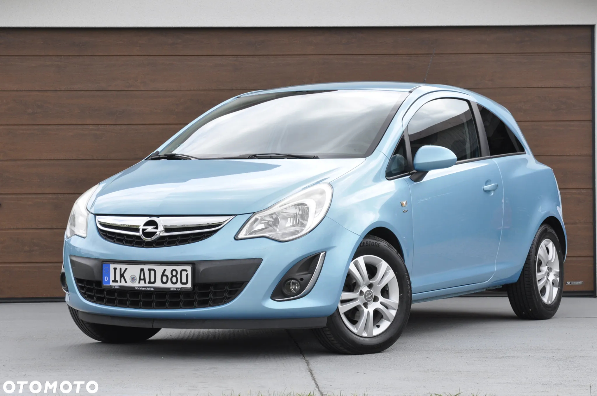 Opel Corsa 1.4 16V Satellite - 18