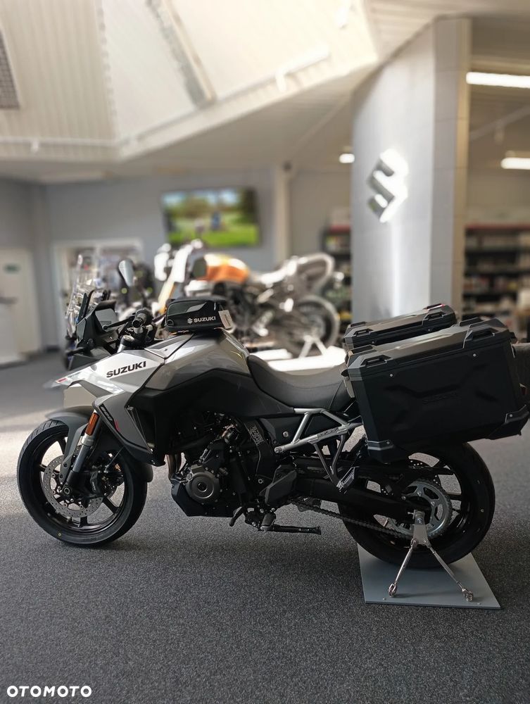 Suzuki V-STROM - 13