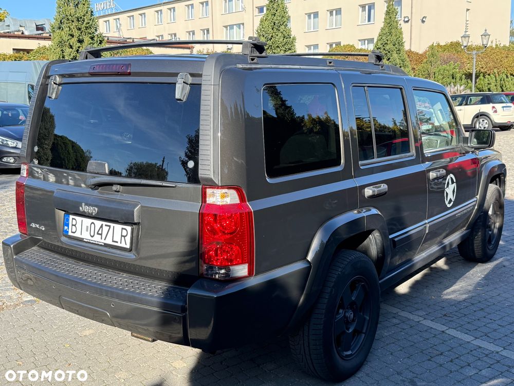 Jeep Commander 3.7 V6 - 28