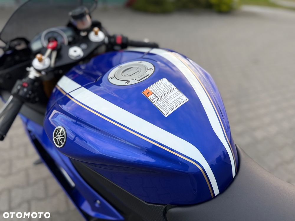 Yamaha R6 - 15