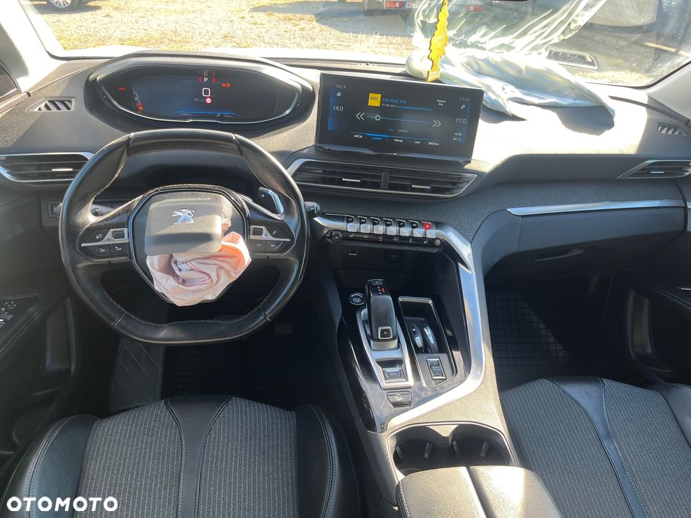 Peugeot 3008 - 9
