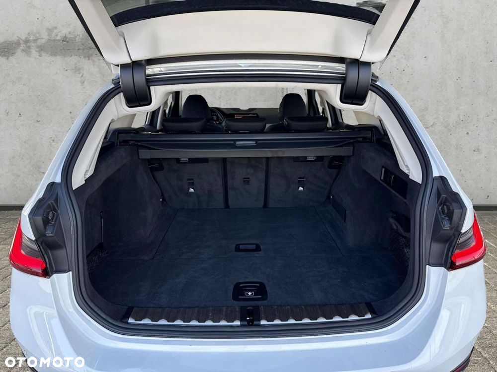 BMW Seria 3 318i Advantage - 18