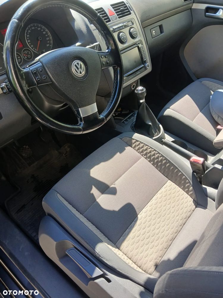 Volkswagen Touran 2.0 TDI DPF Cross - 7