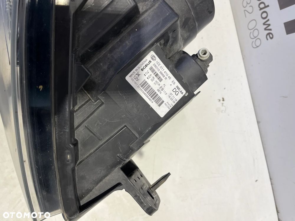 Lampa RENAULT TRAFFIC prawa przód 1EE011410-46 - 4