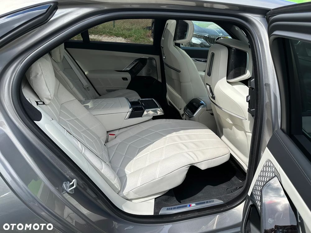 BMW Seria 7 740d xDrive mHEV M Sport sport - 10