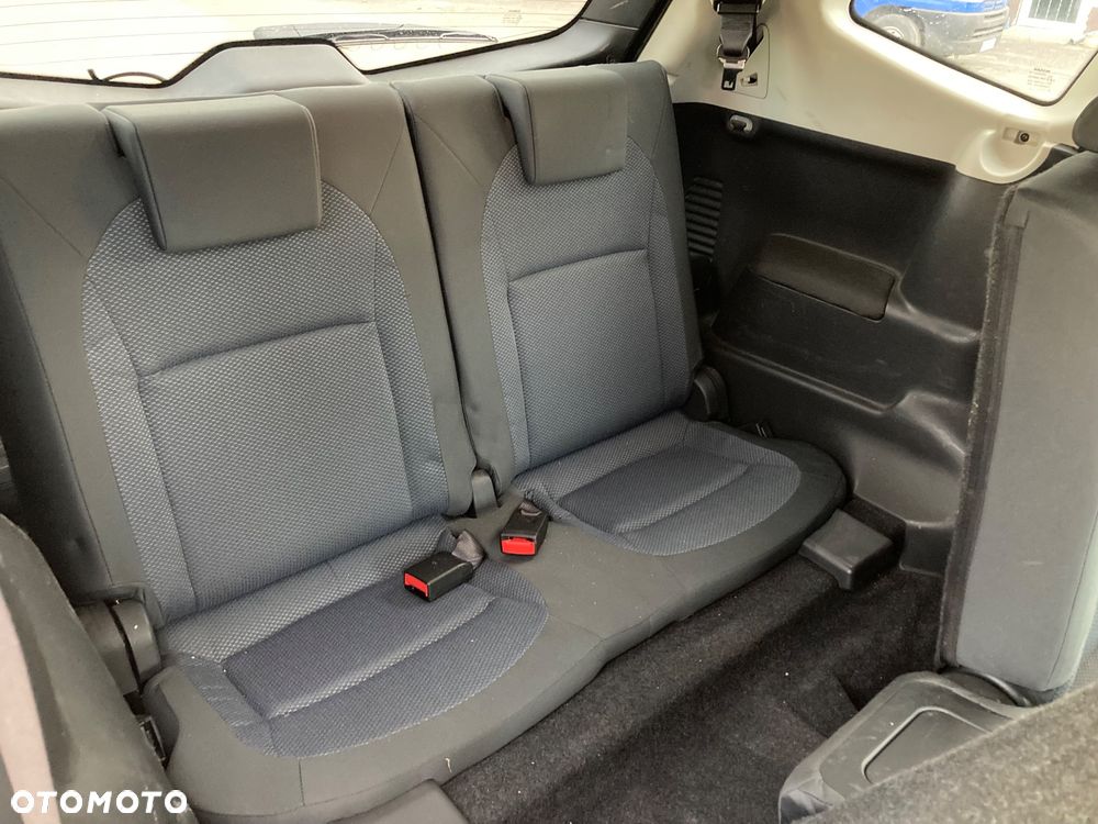 Nissan Qashqai+2 2.0 Acenta - 4