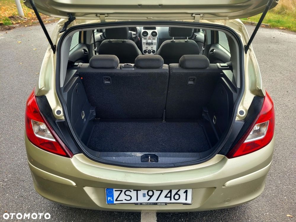 Opel Corsa - 8