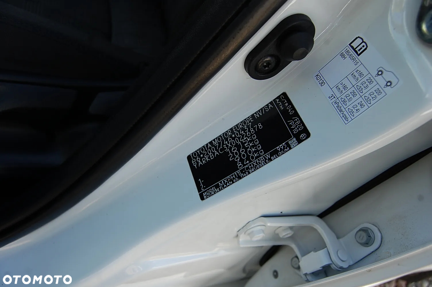 Toyota Yaris - 16