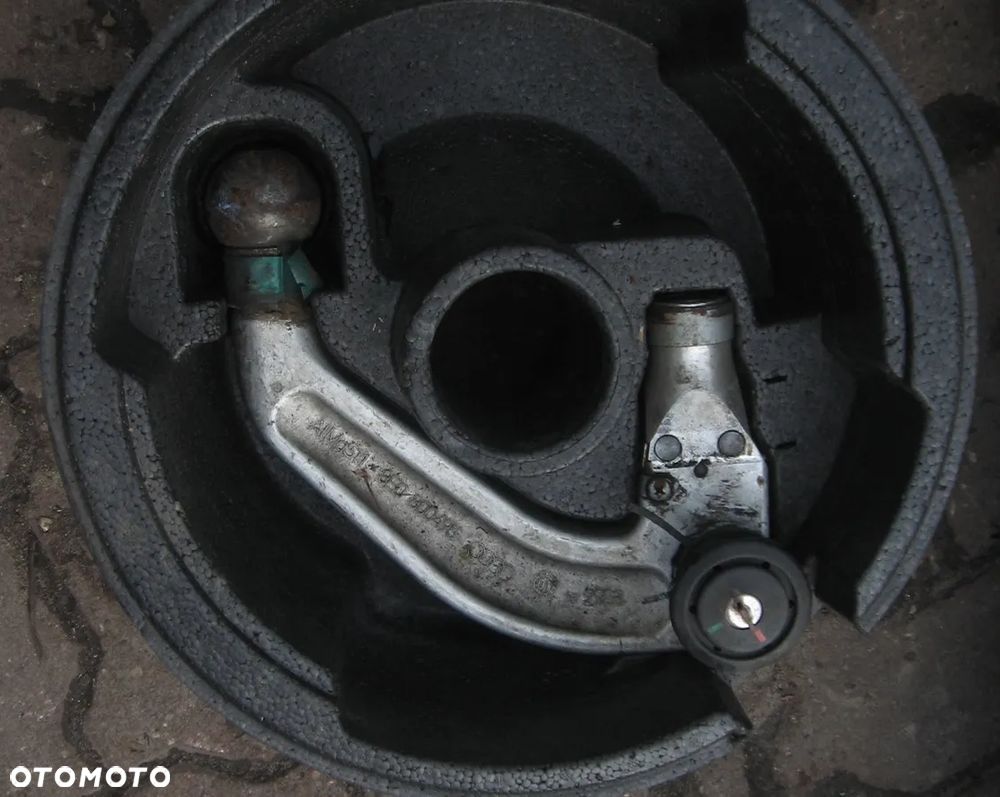kula zaczep hak AUDI A4 B6 sedan moduł - 7